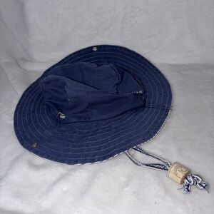Kids Denim Bucket Hat Wide Brim‎ Adjustable Chin Strap Vintage Style Coastal EUC